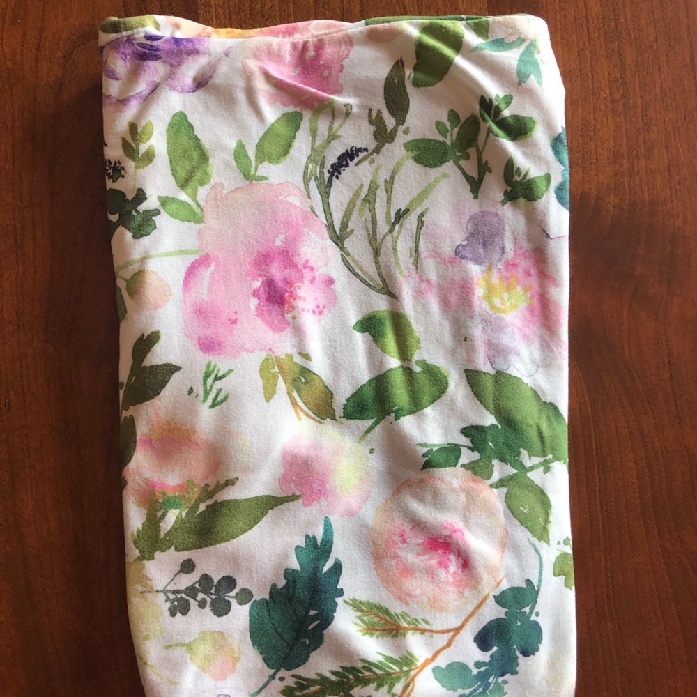 Nursing cover / car seat cover